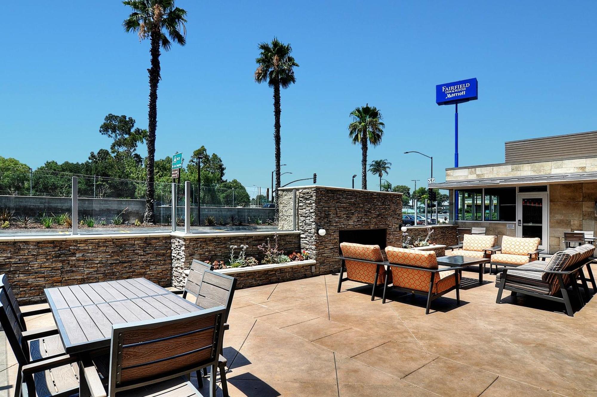 Fairfield Inn & Suites By Marriott Los Angeles Rosemead Extérieur photo