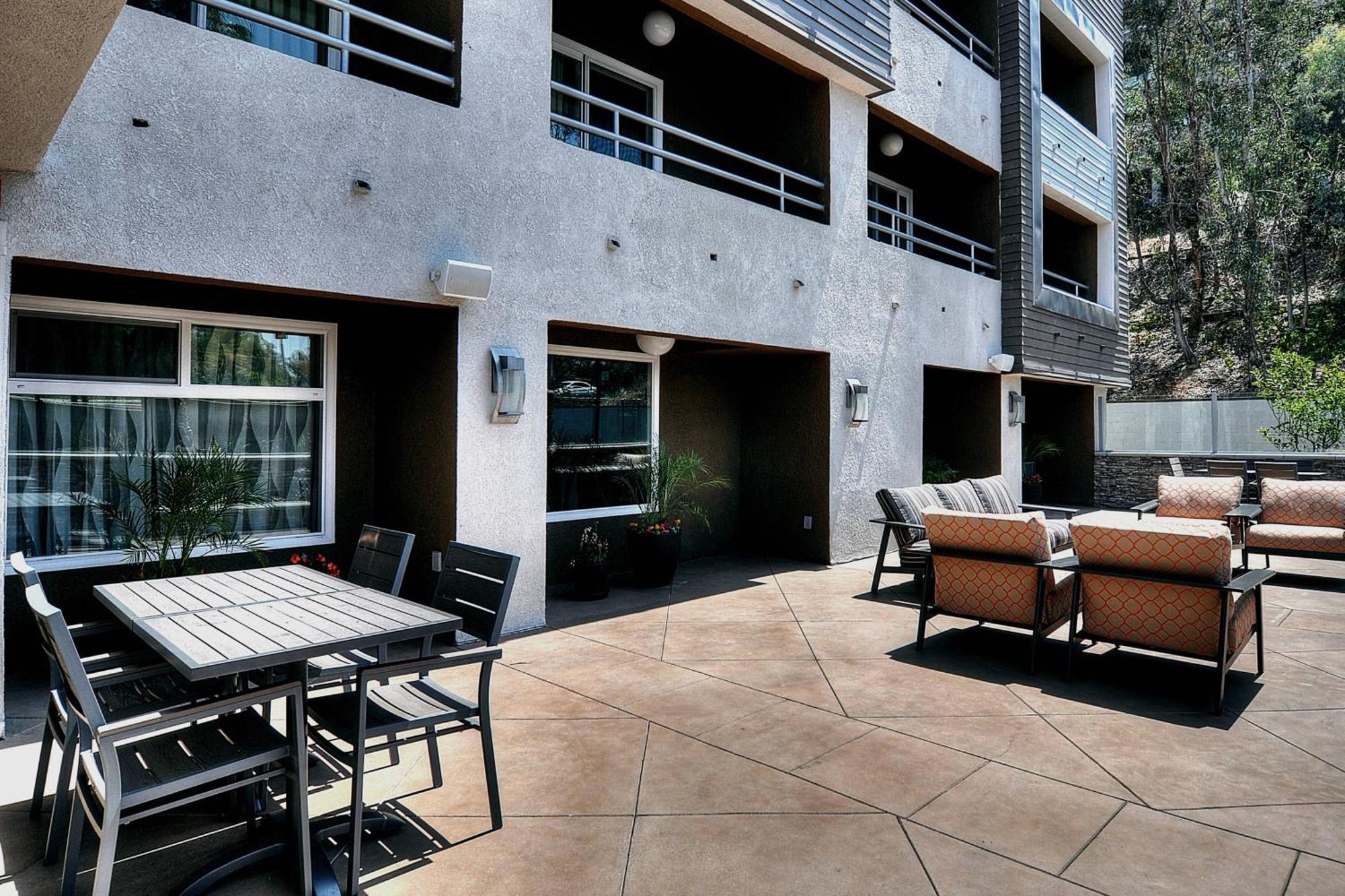 Fairfield Inn & Suites By Marriott Los Angeles Rosemead Extérieur photo