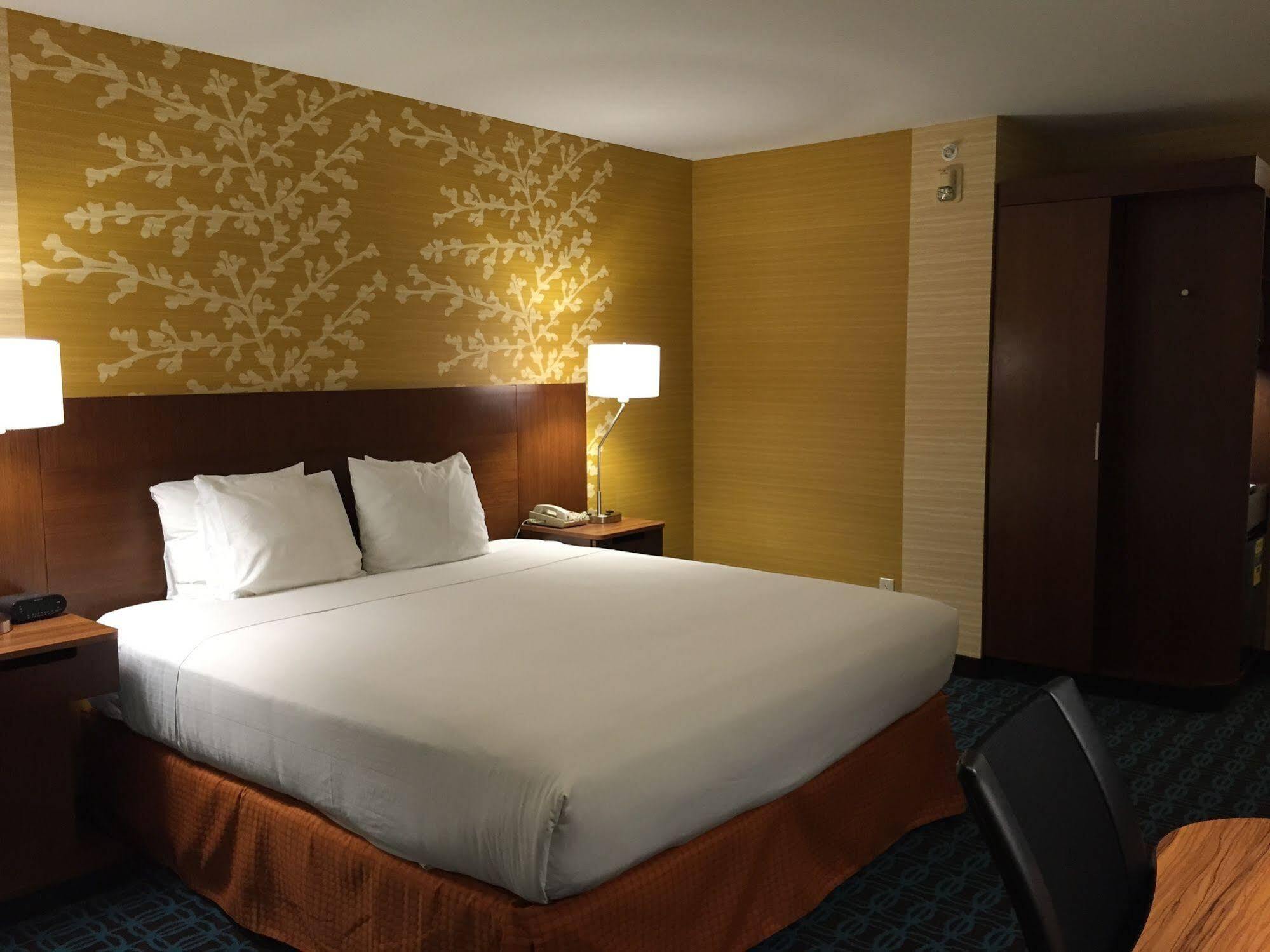 Fairfield Inn & Suites By Marriott Los Angeles Rosemead Extérieur photo